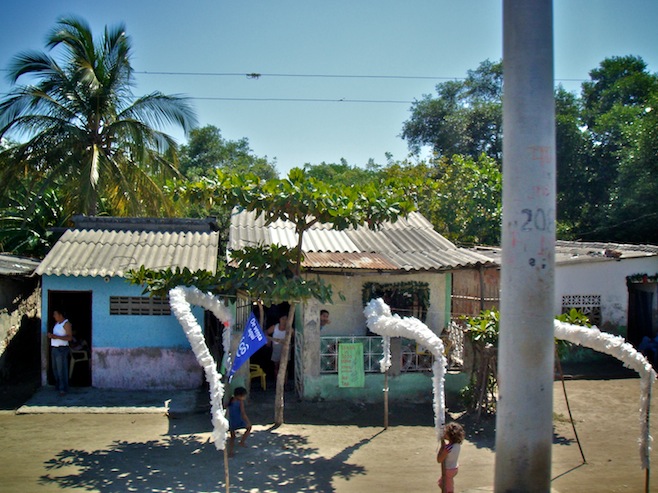 COL Roadside Homes